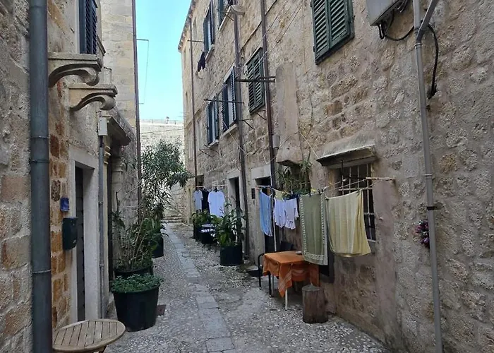 Apartment Mango & Tango