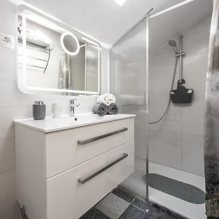 Mango & Tango Apartament *